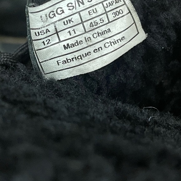 UGG Men's Butte boots in black waterproof leather size 12 - Picture 14 of 16